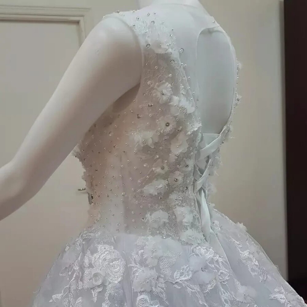 Brand new wedding dress for sale - 4