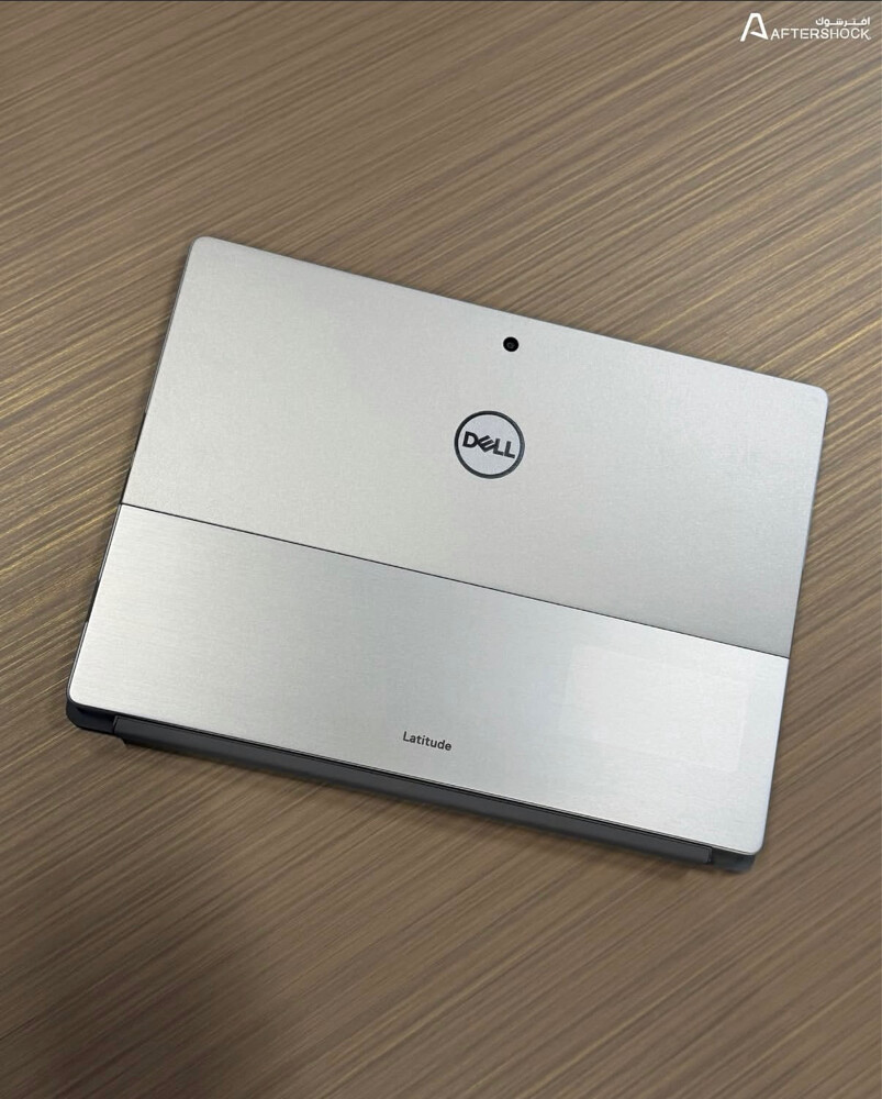 Dell Latitude 7320 Detachable - 8