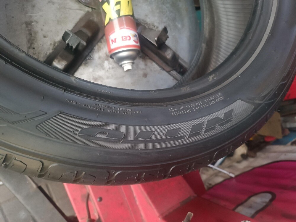 235/55/19" japan tyre - 6