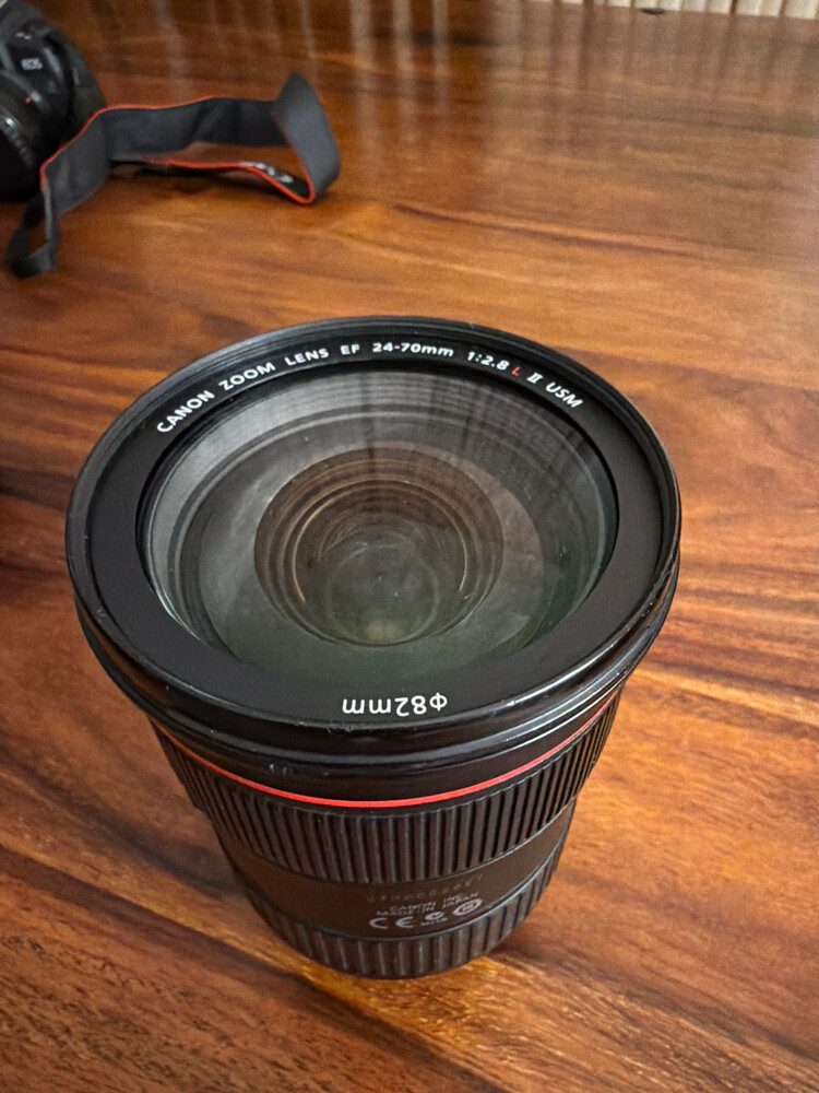canon lens Ef 24-70 mm mark II - 2