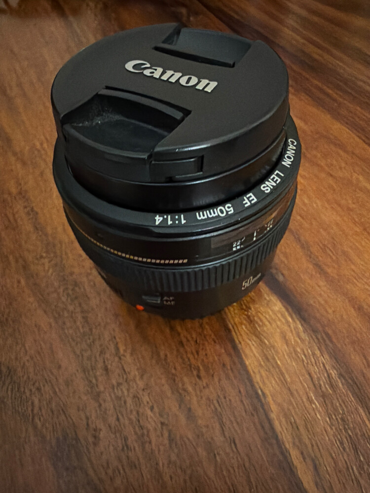 canon lens EF 50 mm - 1