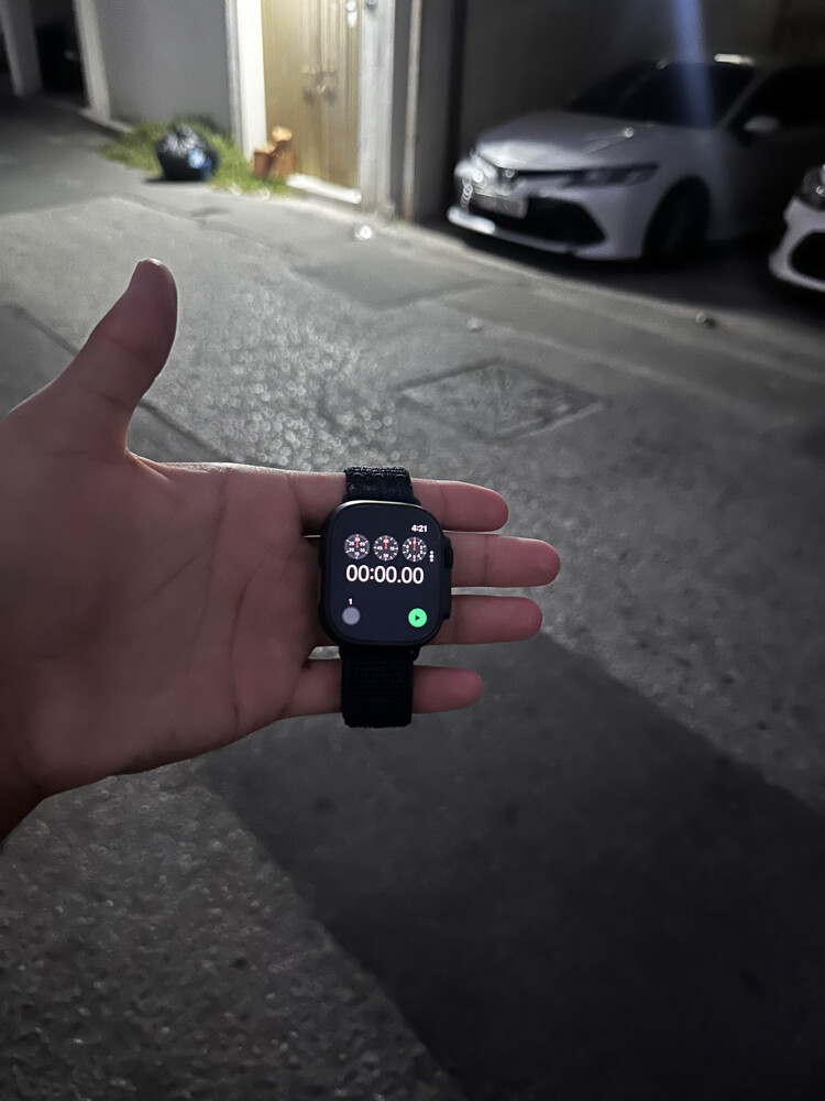 Apple Watch Ultra 2 - 5