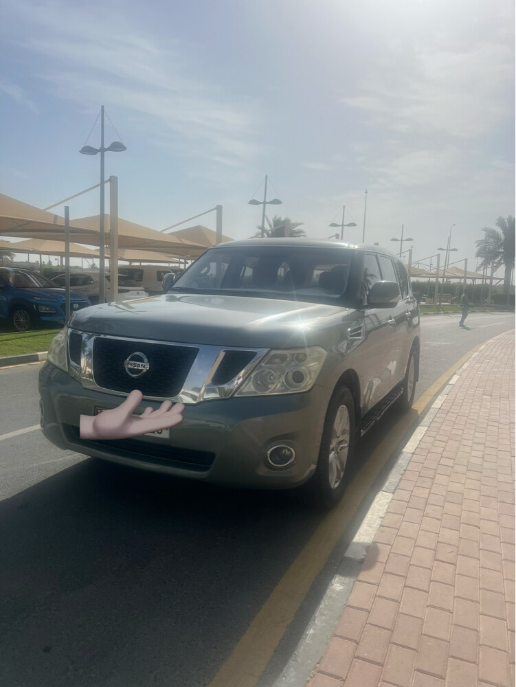 Nissan 2010 LE - 1