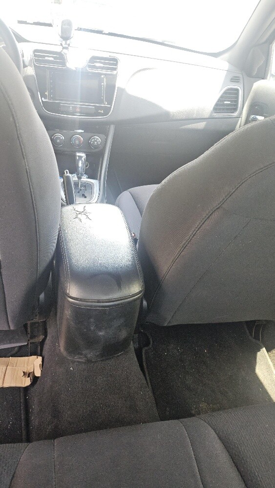 For sale: 2013 Dodge Chrysler C200 - 5