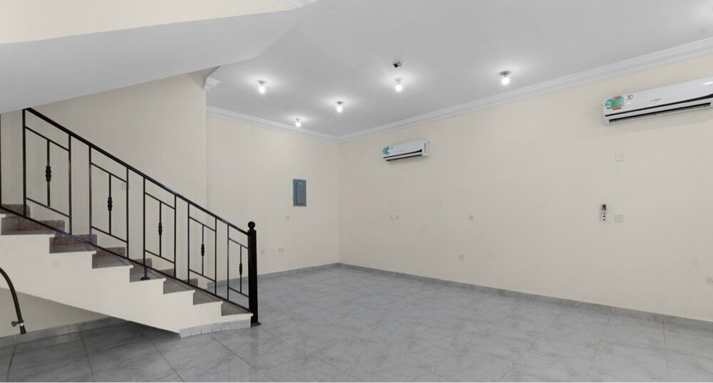 4 BR Compound Villa for Rent  - 2