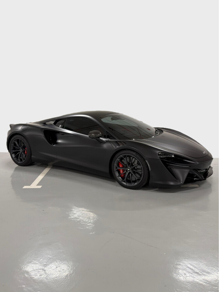 مكلارين اس 750 - 3