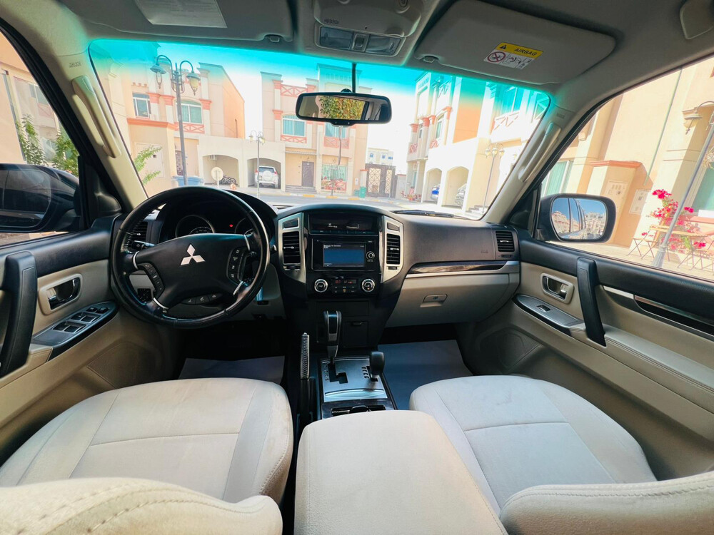 MITSUBISHI PAJERO 2020  - 7