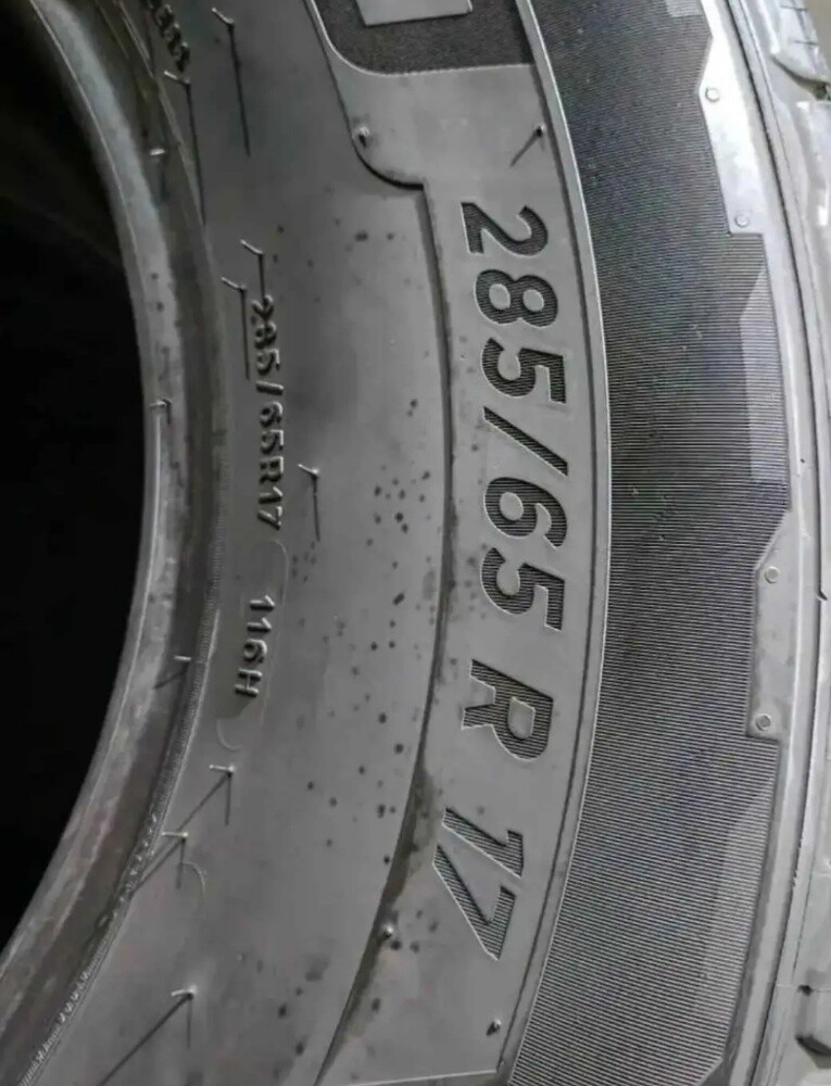 285/65/17" Michiline tire - 4