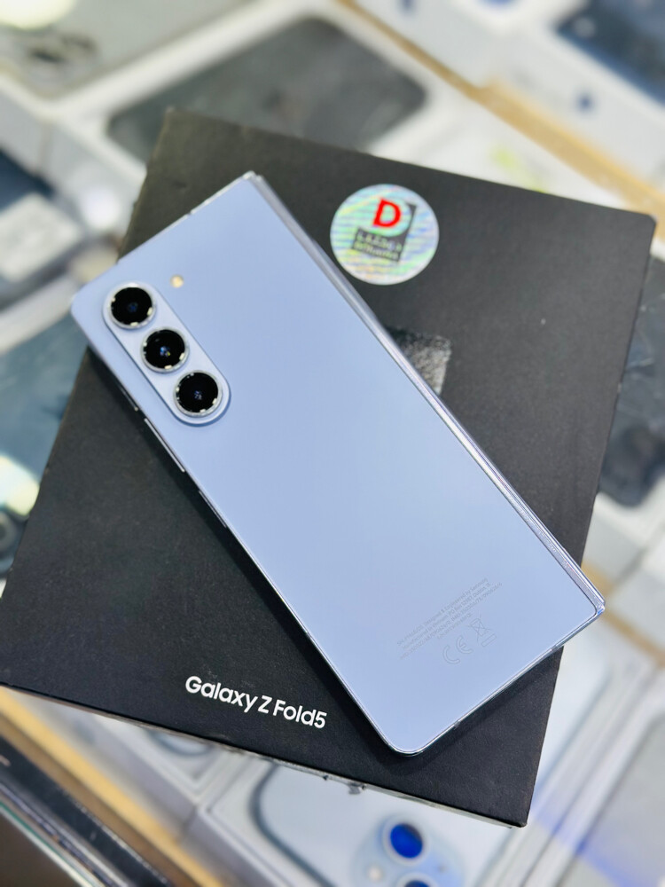 Samsung Galaxy Z fold 5 - 3