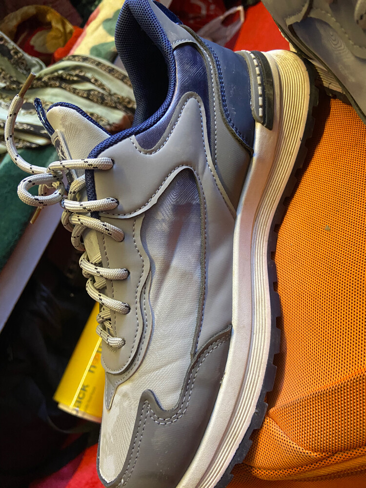 sneakers - 3