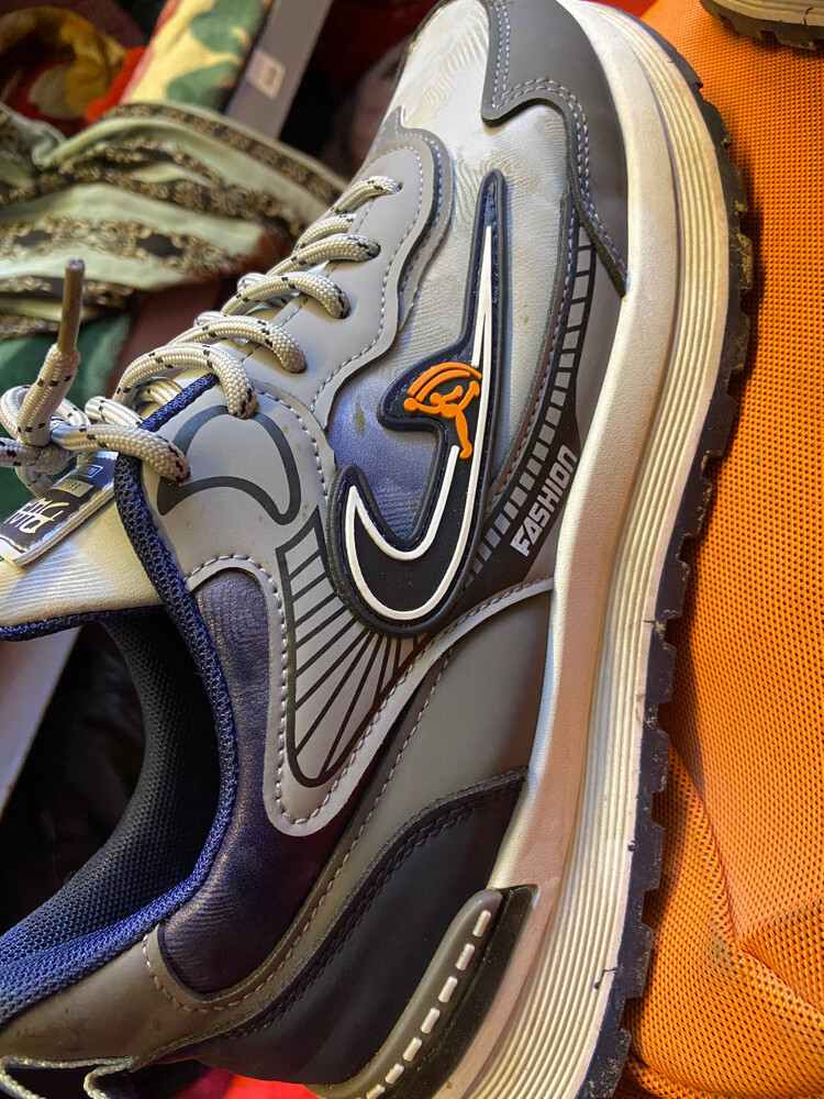 sneakers - 1