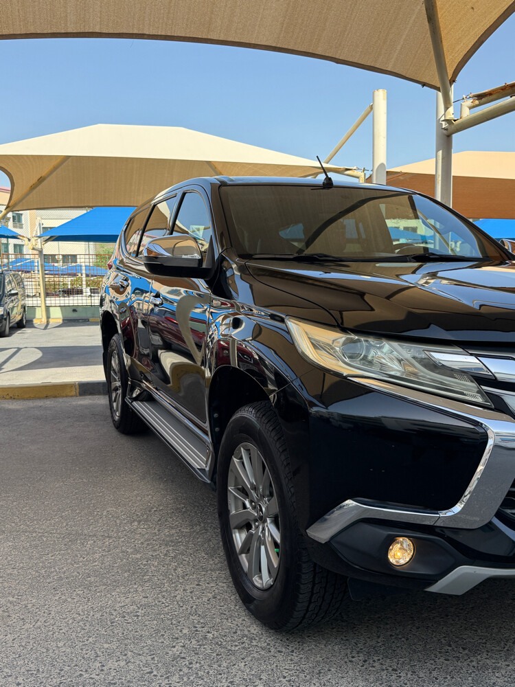 Mitsubishi Montero sports 2017 - 2