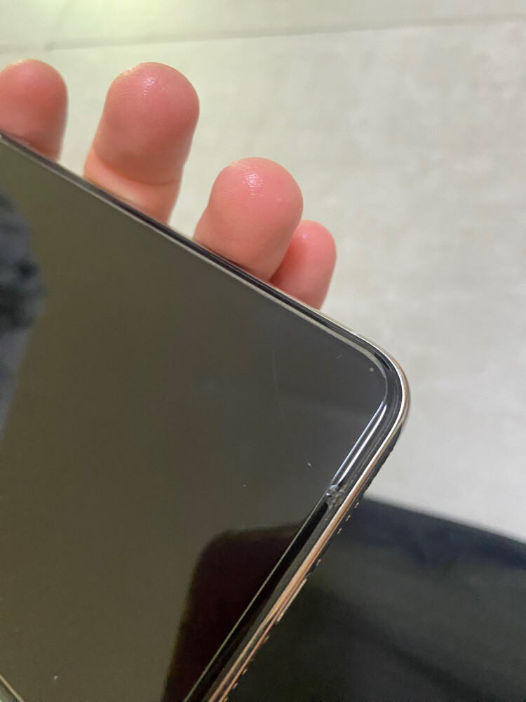 آيفون ١١ برو ماكس ٤٦جيغا بايت  - 2