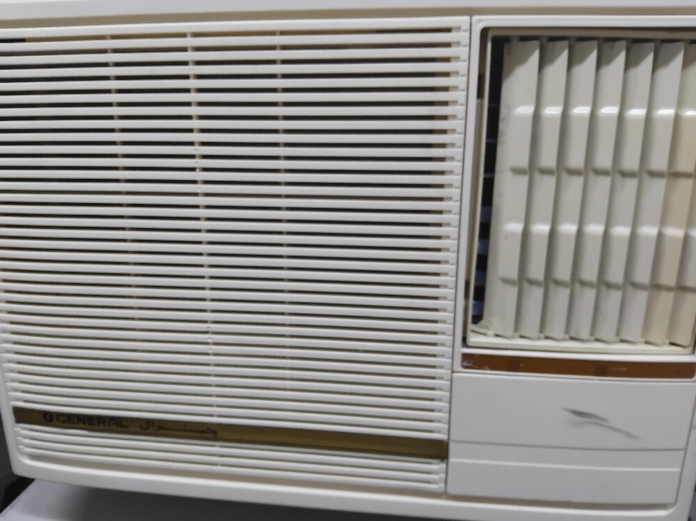 good general AC sell 3154 9767. - 1