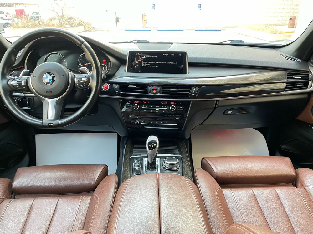 BMW X5 50i 2016 - 15