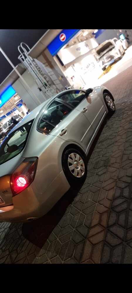 Nissan altima - 3