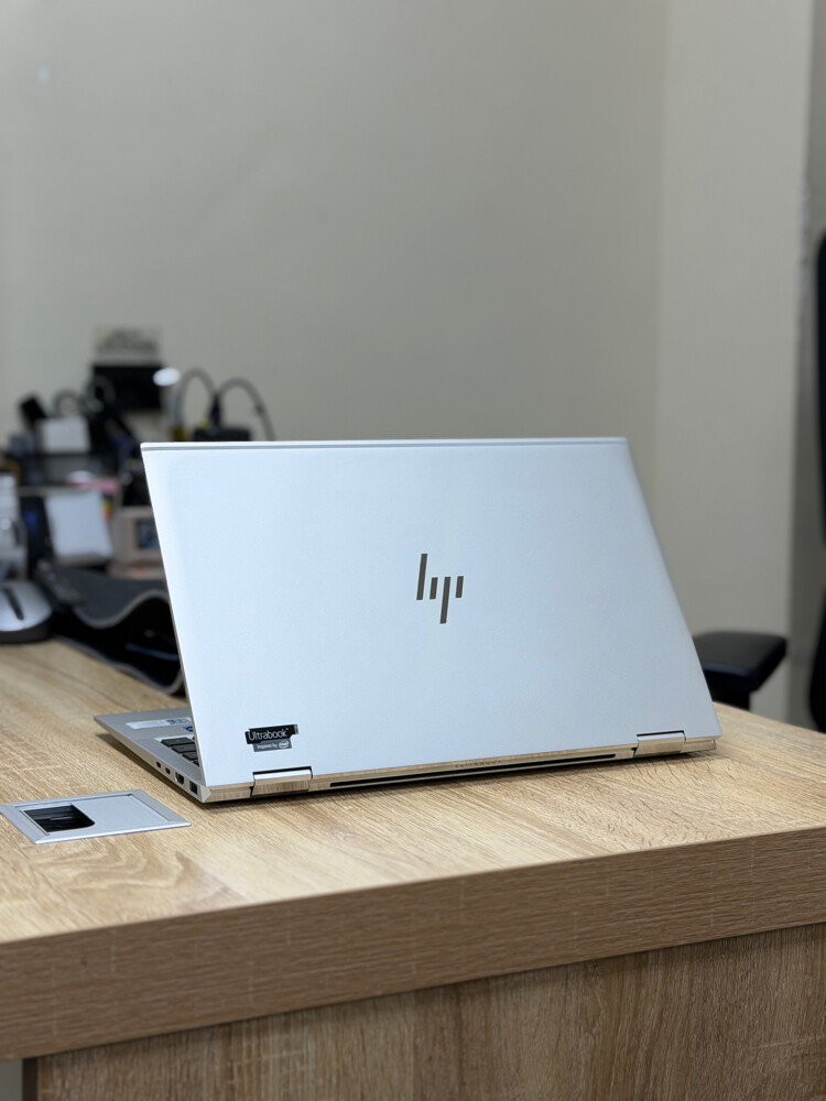 Hp Elitebook 1040 G8 x360 - 8