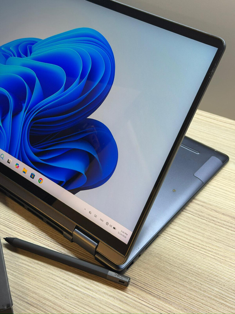 Dell Intel Ultra 7 155H - 8