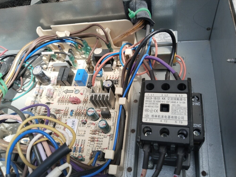 Ali Raza  Ac service and contractin - 7