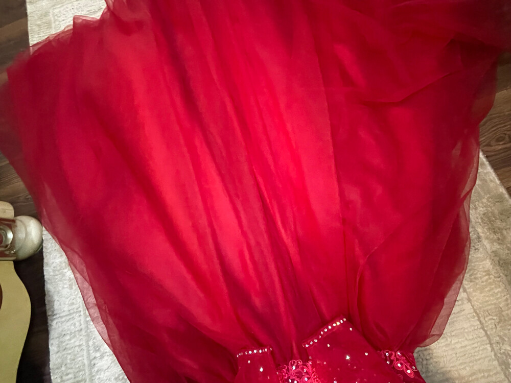    New Red Evening Dress Size M - 3