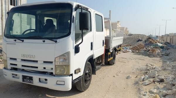 Isuzu Pickup 2010 Model with Crane - 13