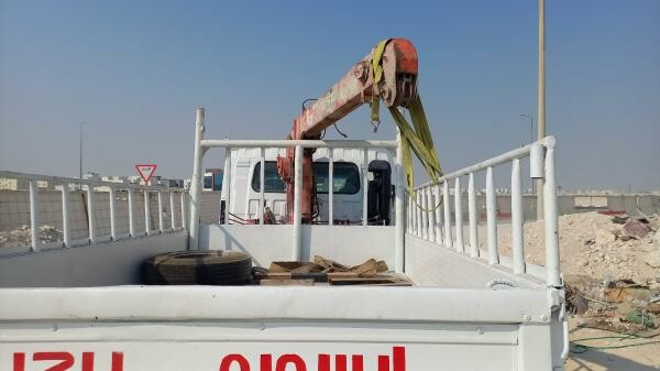 Isuzu Pickup 2010 Model with Crane - 2