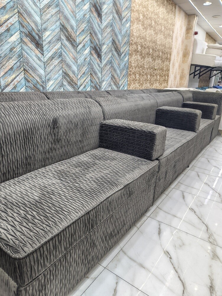 Offer Price! Ten Meters Majlis 1750 - 2