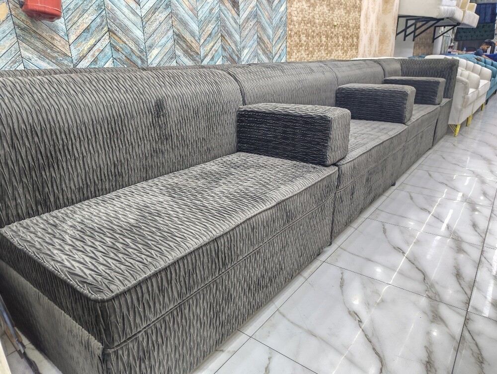 Offer Price! Ten Meters Majlis 1750 - 3