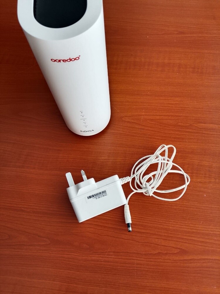 Nokia G6 Router and Nokia beacon 6 - 5