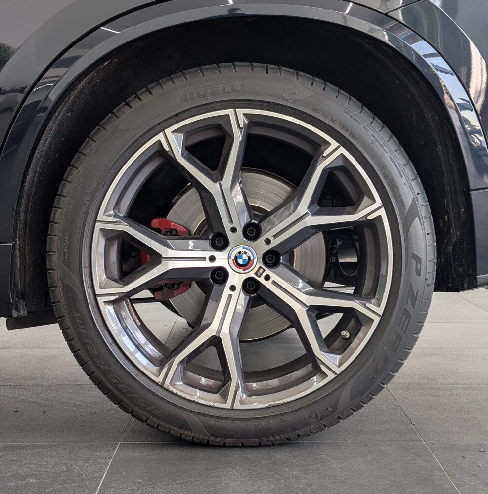 2023 BMW X5 xDrive40i-Original pain - 12