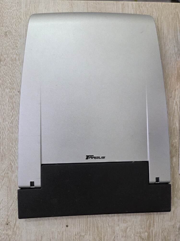 Targys Laptop Stand - 1