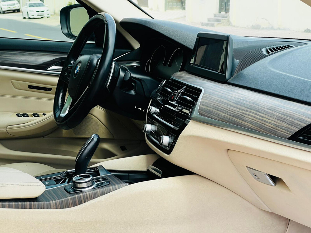 BMW 530i 2017 WELL MAINTAINED  - 3