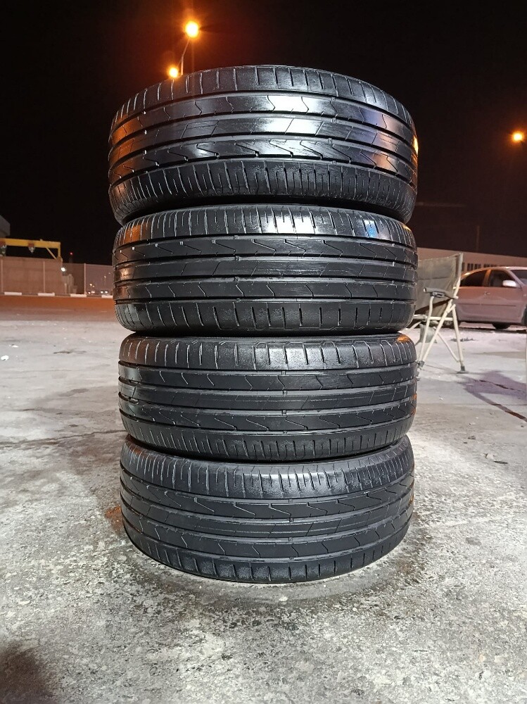 215/55/17 Hankook Tyre - 8