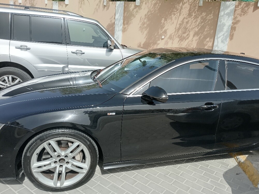 اودي اي ٧ - 12