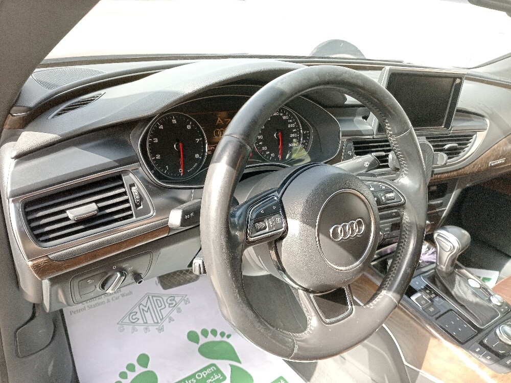 اودي اي ٧ - 14