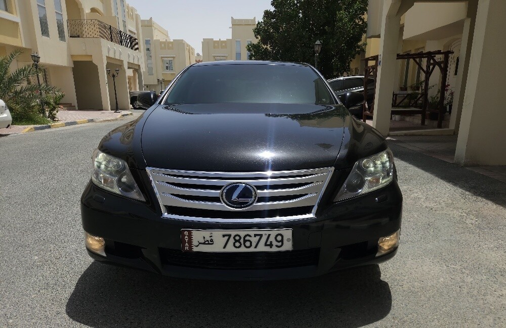 2011 Lexus LS 600hL - 3