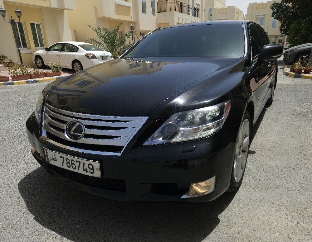 2011 Lexus LS 600hL - 1