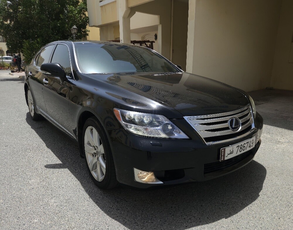 2011 Lexus LS 600hL - 2