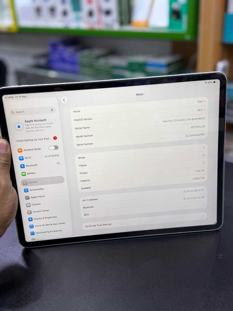 iPad Pro 12.9 3rd generation 256 gb - 2