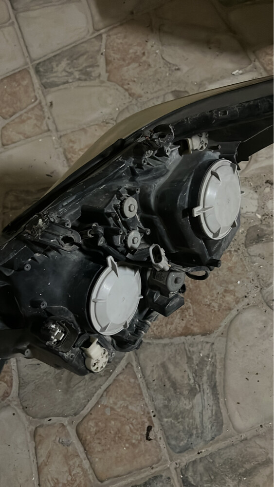 Headlight Lexus 2008-2011 - 3