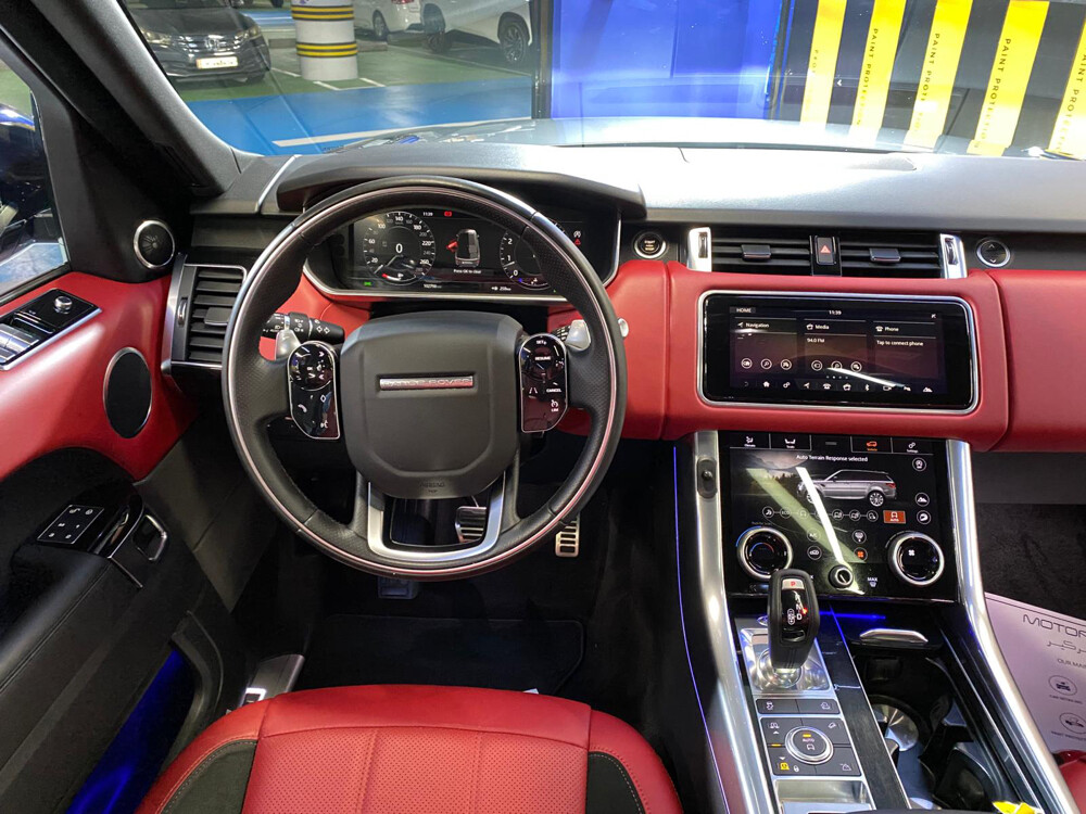 Range Rover v8 under warranty  - 9