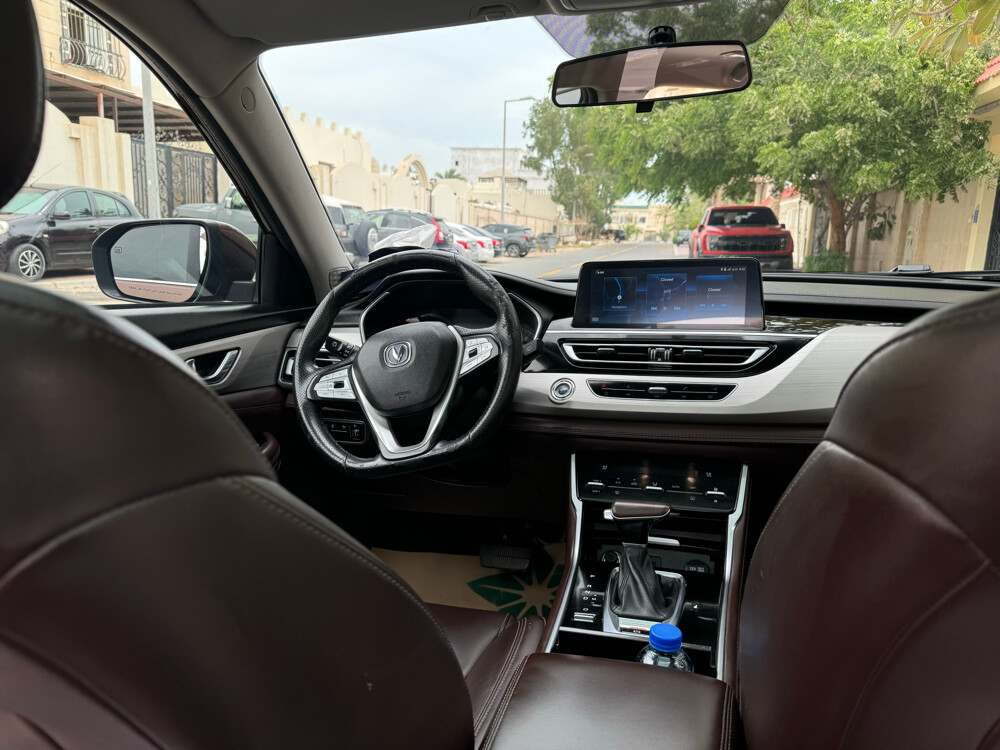 CHANGAN CS75 - 3