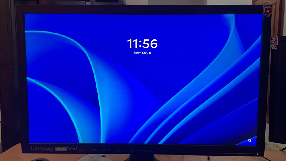 lenovo monitor - 2