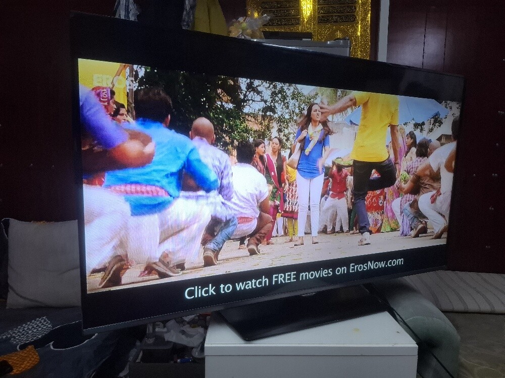 Samsung TV LCD 48 inch good conditi - 4