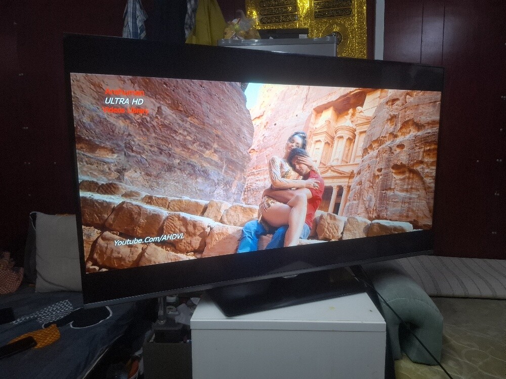 Samsung TV LCD 48 inch good conditi - 14