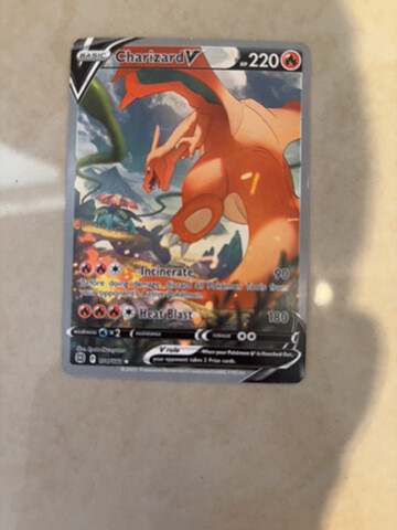 Charizard V - 1