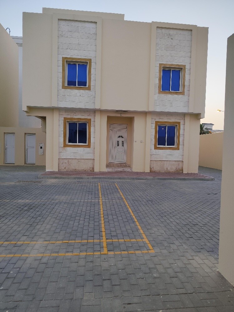 Sale 15 Villa in compound alskhama - 2