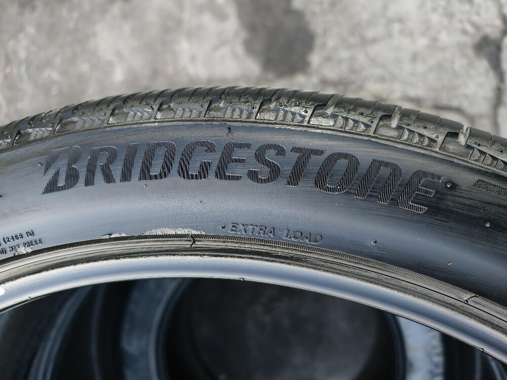 285/40/24 Bridgestone Tyre 2024 - 5