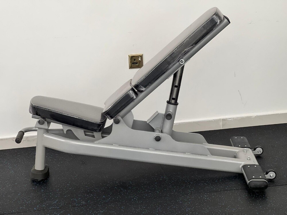 Adjustable Hydraulic Bench - 1