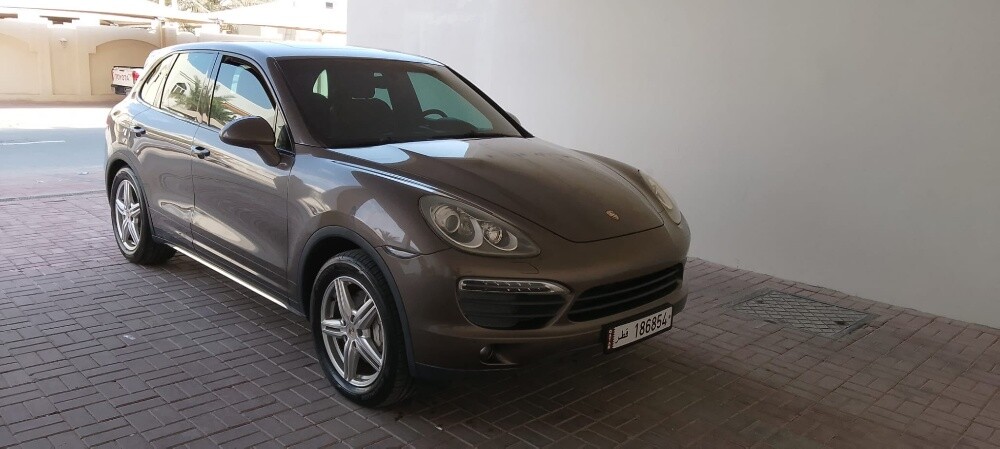 porche cayyene S V 8 - 1